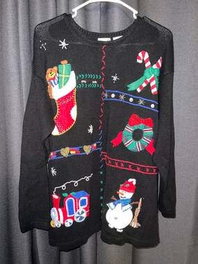 Ugly Christmas Sweater Size Medium